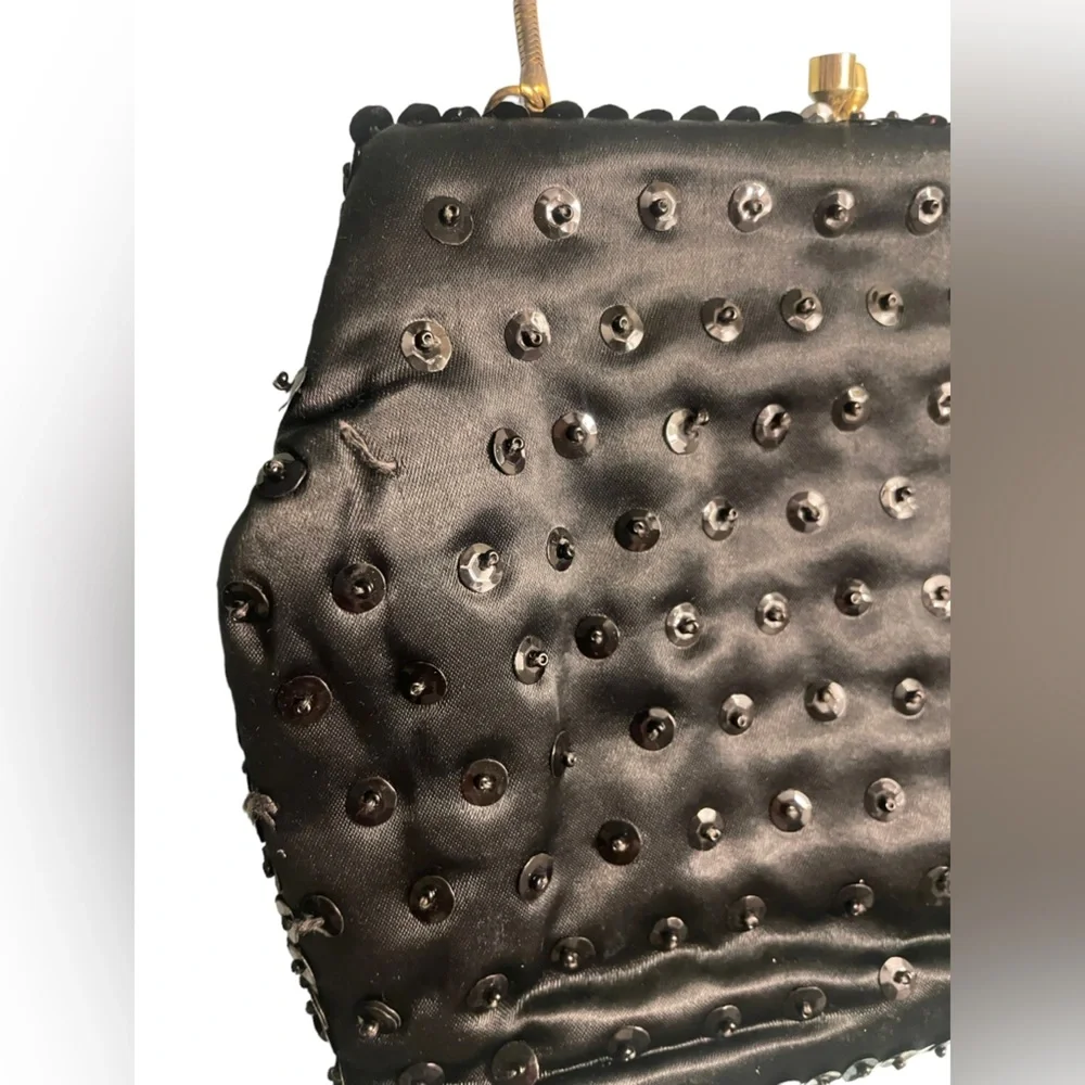 Vintage 50’s Grande Maison Blanche handmade evening clutch beading black gold